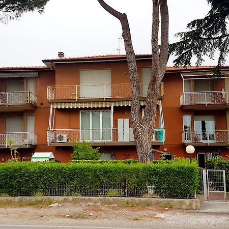 Apt. 7 - Villa Dei Pini Ameglia Exterior foto